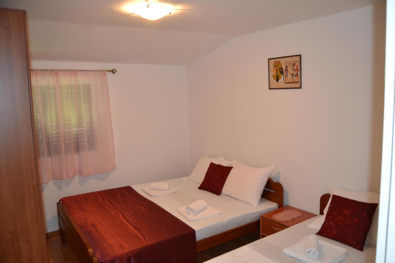 Apartments Dobrisa Κότορ Εξωτερικό φωτογραφία