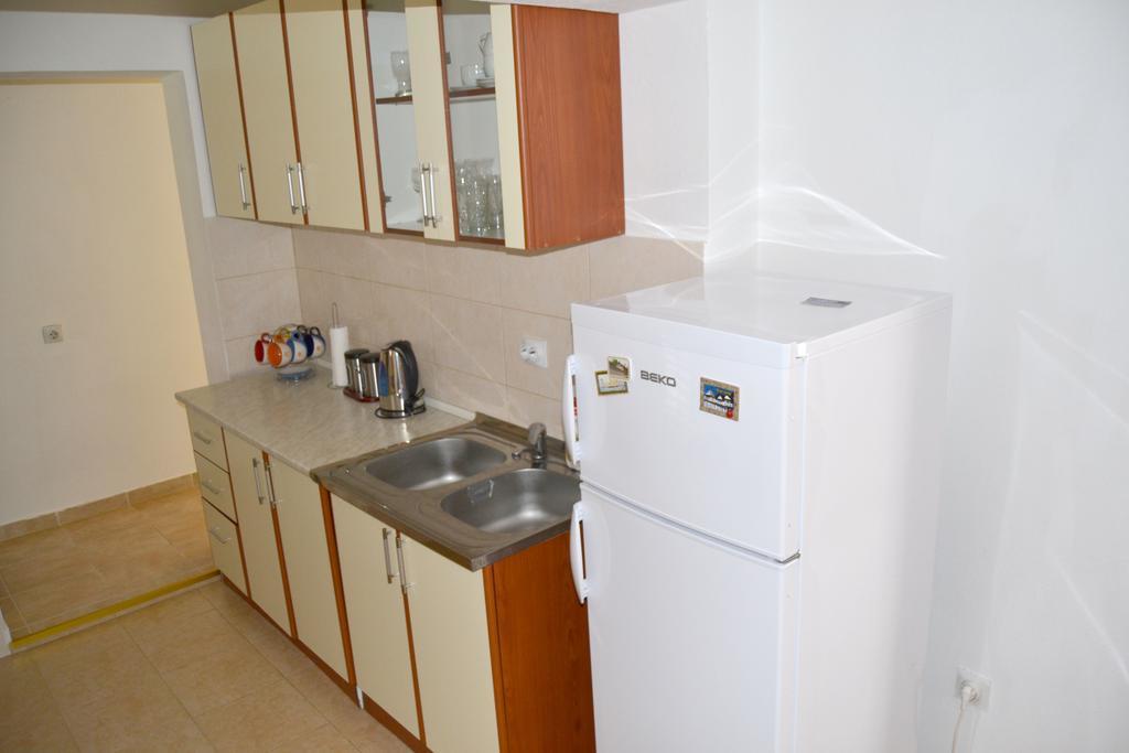 Apartments Dobrisa Κότορ Εξωτερικό φωτογραφία